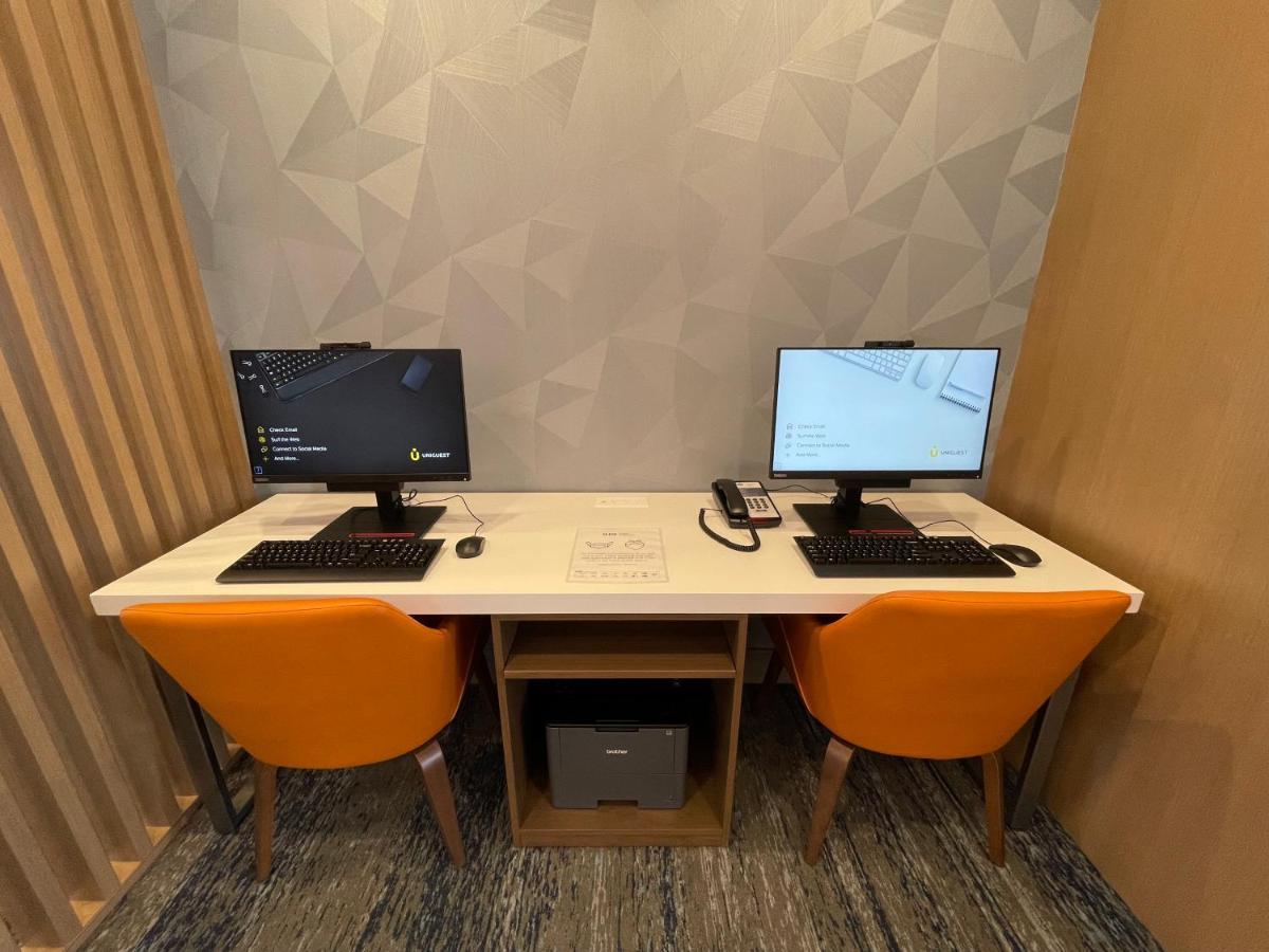 Holiday Inn Express & Suites - Ft. Smith - Airport By Ihg Fort Smith Dış mekan fotoğraf